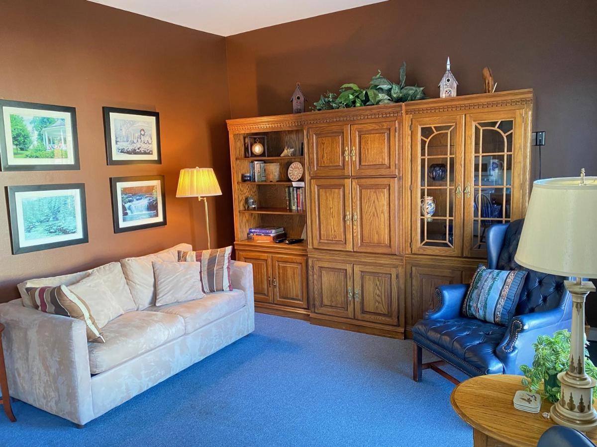 Bristol Suites Extérieur photo